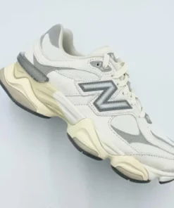 sneakers restpartijen pallets nederland