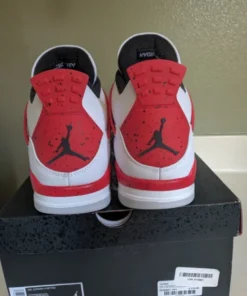 sneakers outlet pallets nederland