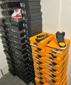 sneakers voorraad liquidatie nederland